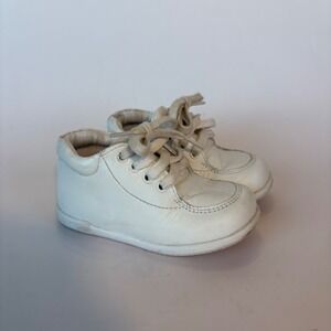Smart Step Infant Toddler‎ 5 White Leather Lace Up Walking Shoes
